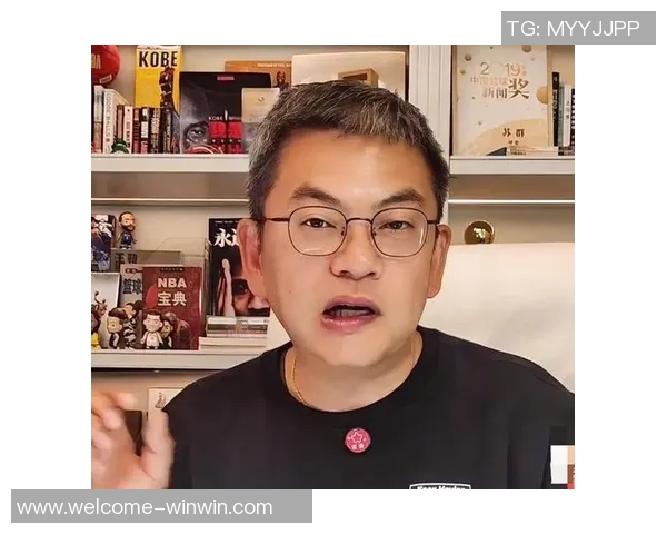 杨瀚森为斯帅庆生唱歌苏群点评细节展现个性状态与深厚关系